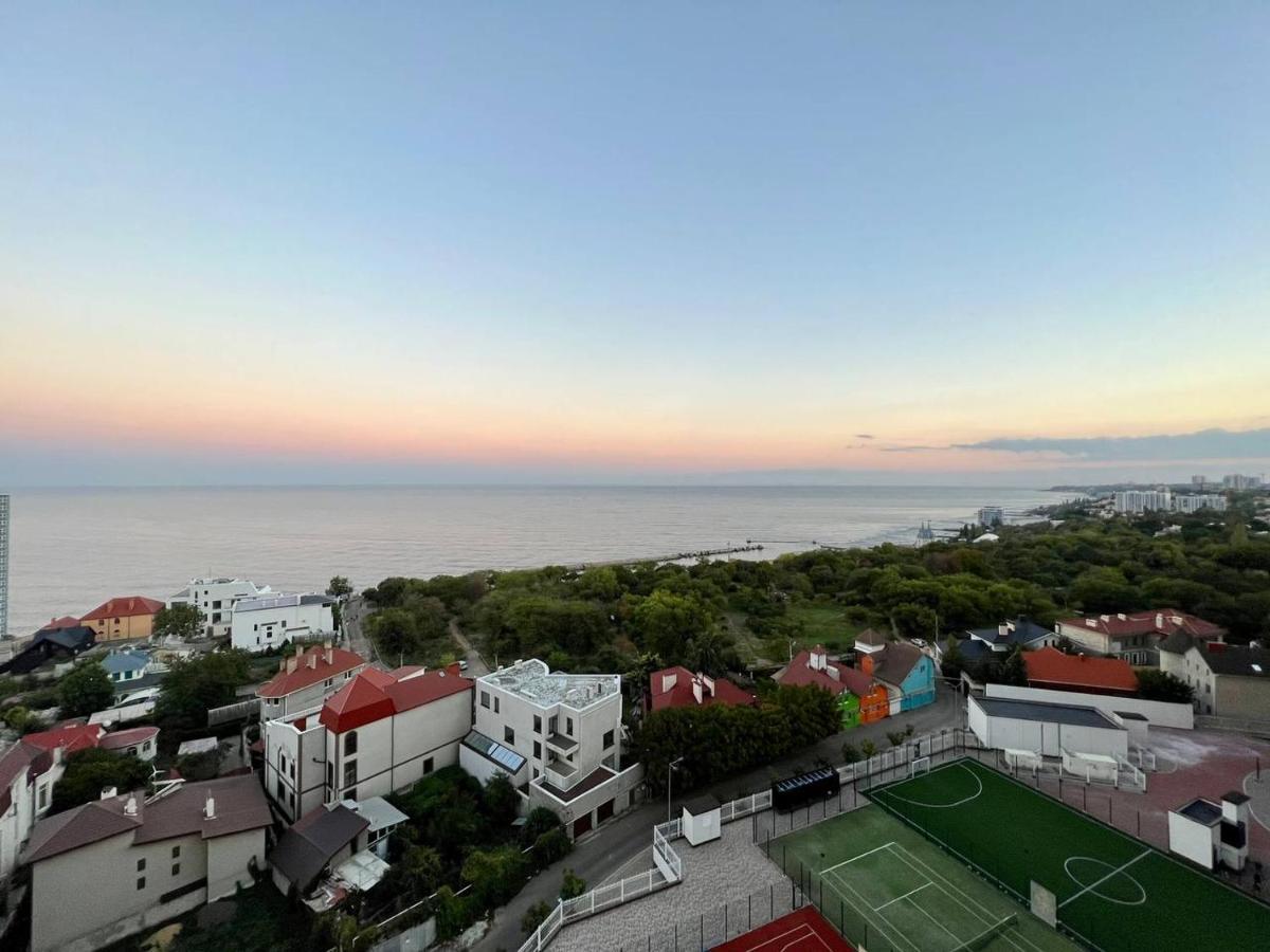 44 Pearl Stylish 1-Bedroom Apartment Odessa Buitenkant foto